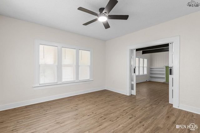 2100 MAURINE STREET, Wichita Falls, TX 76306