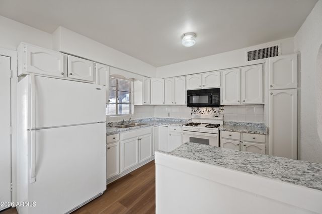 408 N 28TH Place, Phoenix, AZ 85008