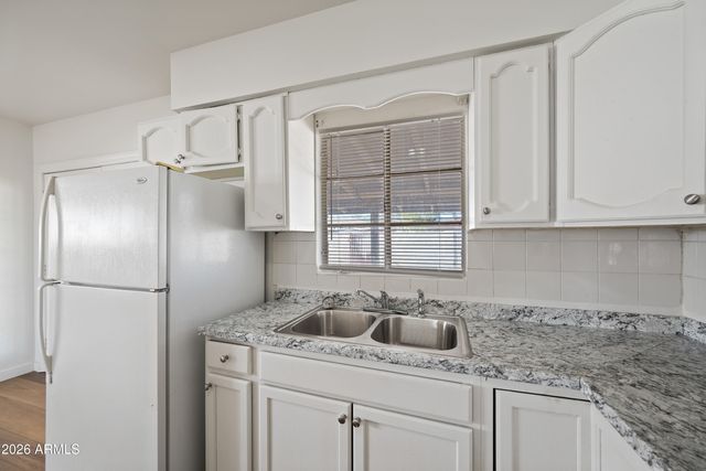 408 N 28TH Place, Phoenix, AZ 85008