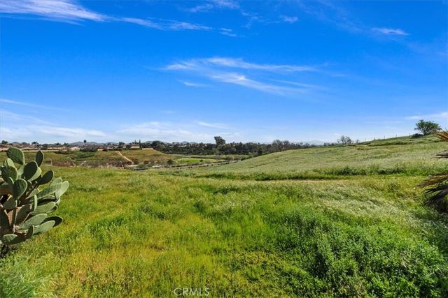 982 Big Spring Court, Corona, CA 92878