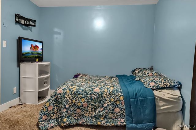 94 Royal Avenue, Buffalo, NY 14207