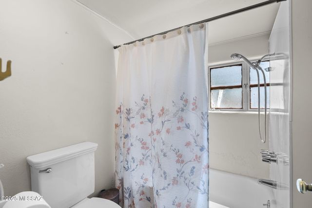 2023 E Frontage Rd, Tumacacori, AZ 85640