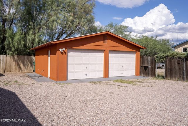 2023 E Frontage Rd, Tumacacori, AZ 85640