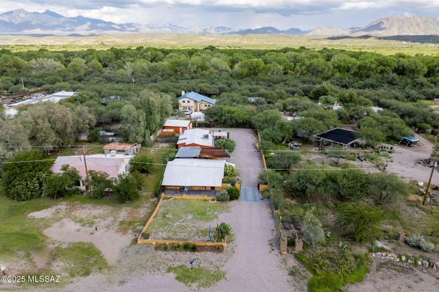 2023 E Frontage Rd, Tumacacori, AZ 85640