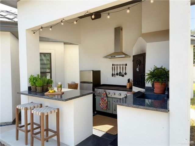 3409 E Truman Avenue, Mission, TX 78573