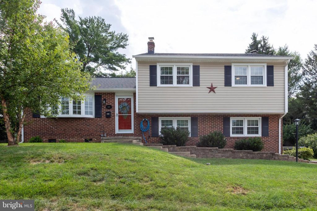 823 KELLOGG ROAD, Lutherville Timonium, MD 21093