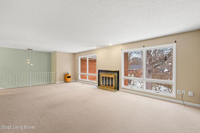 4094 Gilman Ave, Louisville, KY 40207