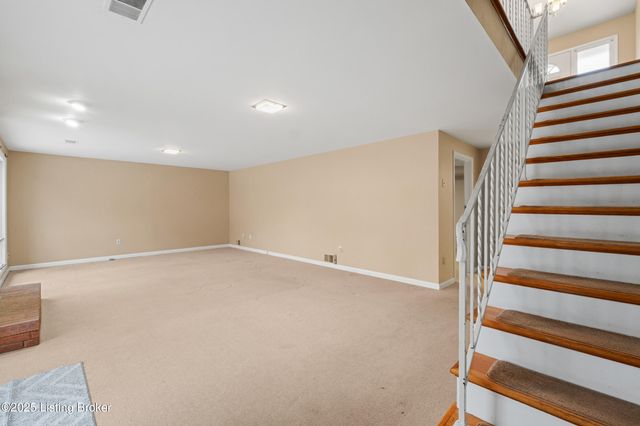 4094 Gilman Ave, Louisville, KY 40207