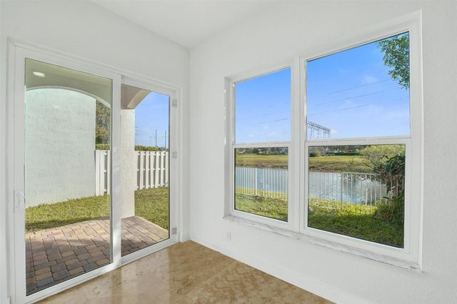 5029 SW 37th Ave, Fort Lauderdale, FL 33312