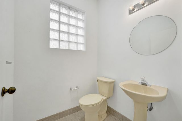 5029 SW 37th Ave, Fort Lauderdale, FL 33312