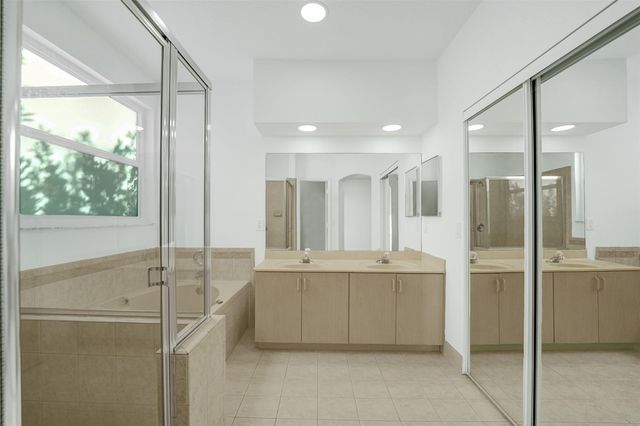 5029 SW 37th Ave, Fort Lauderdale, FL 33312