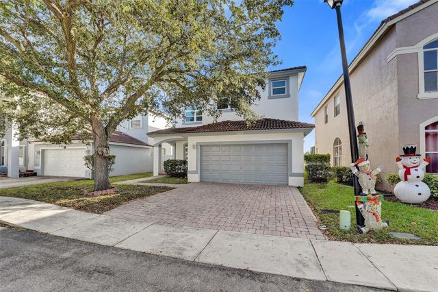 5029 SW 37th Ave, Fort Lauderdale, FL 33312