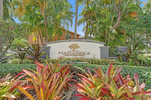 5029 SW 37th Ave, Fort Lauderdale, FL 33312