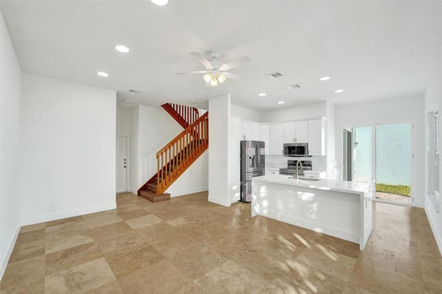 5029 SW 37th Ave, Fort Lauderdale, FL 33312