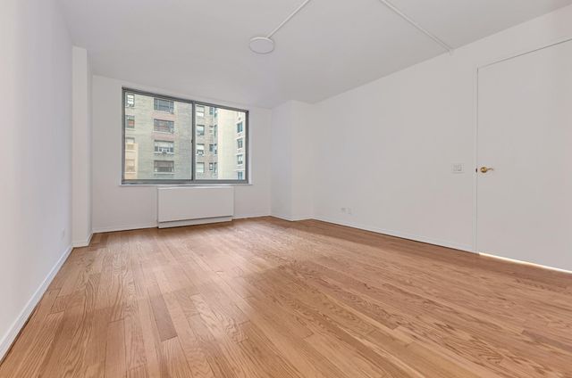 250 W 90th St Apt 5K, New York City, NY 10024