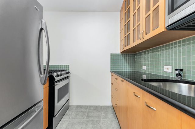 250 W 90th St Apt 5K, New York City, NY 10024