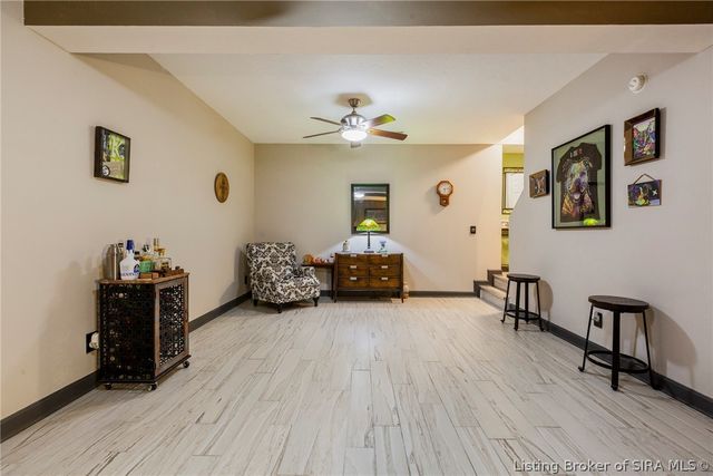 7805 Rain Creek Drive, Henryville, IN 47126
