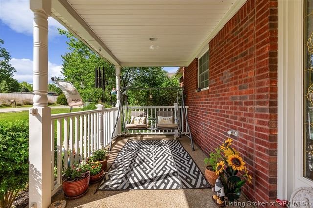 7805 Rain Creek Drive, Henryville, IN 47126