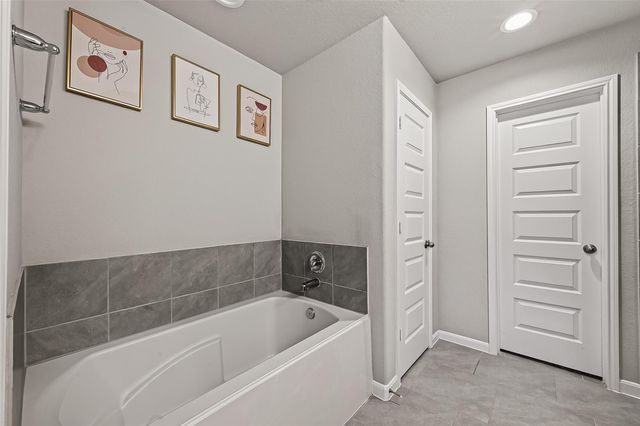 9227 Downing Street, Rosenberg, TX 77469