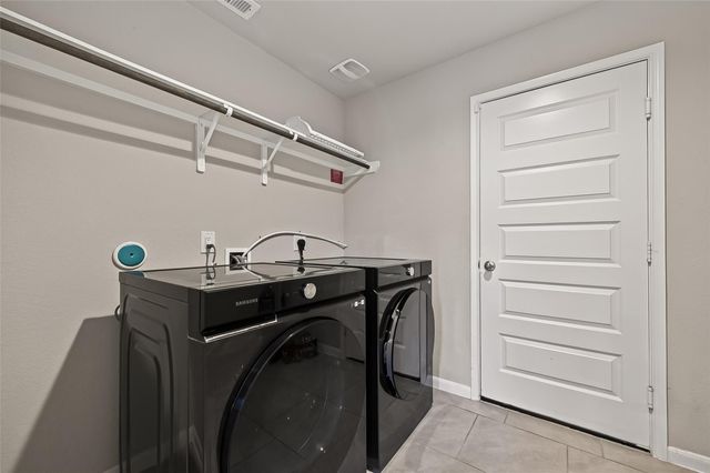 9227 Downing Street, Rosenberg, TX 77469