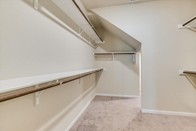 300 Eagle Lake DR, Hutto, TX 78634