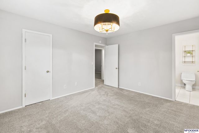 3268 S 130th Avenue Circle, Omaha, NE 68144