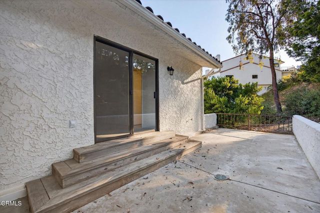 925 Vallecito Drive, Ventura, CA 93001