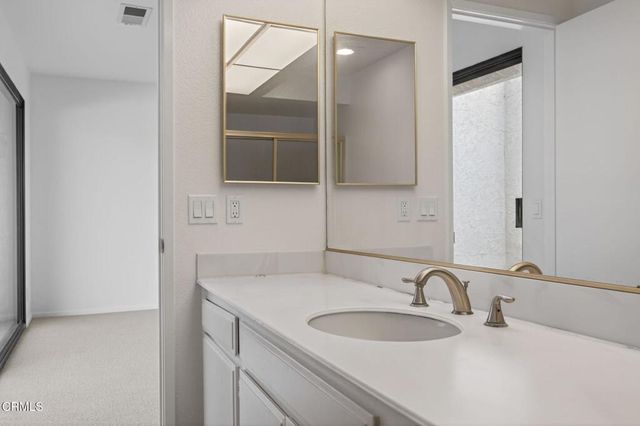 925 Vallecito Drive, Ventura, CA 93001