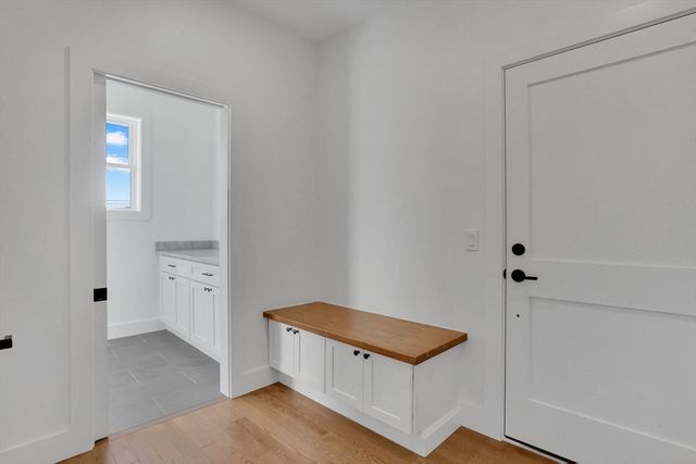 308 N Liberty St, Belchertown, MA 01007