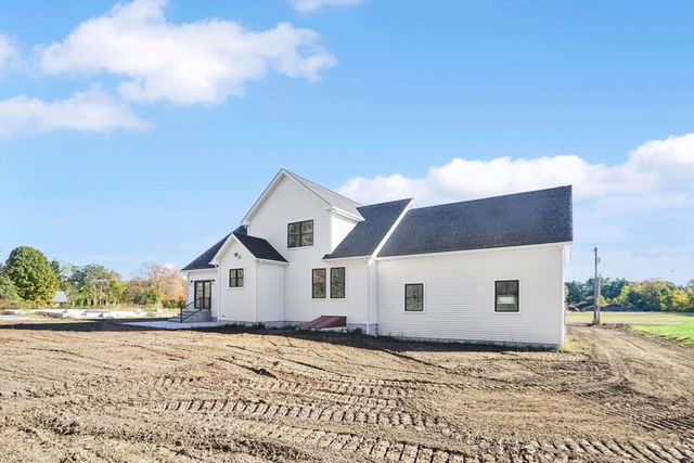 308 N Liberty St, Belchertown, MA 01007