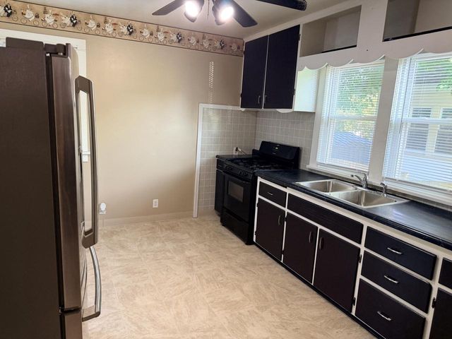 7322 26th AVENUE, Kenosha, WI 53143