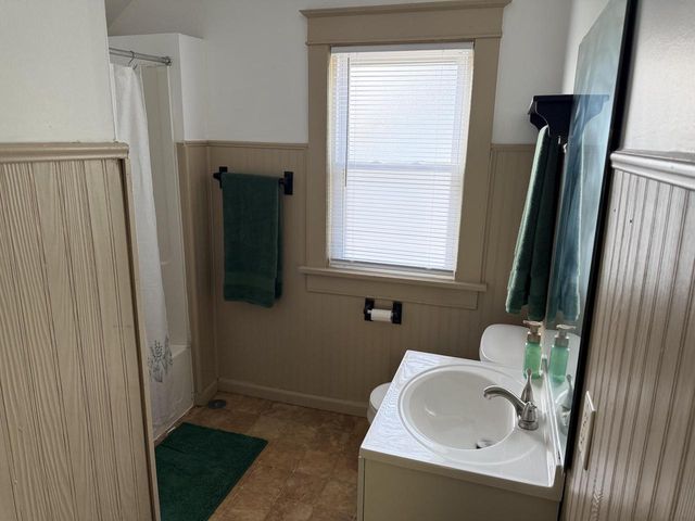 7322 26th AVENUE, Kenosha, WI 53143
