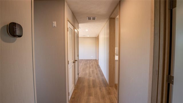 1145 Callihan RD, Luling, TX 78648