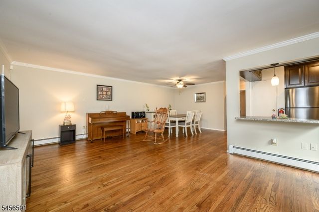 18 Deanna Dr 47, Hillsborough Twp., NJ 08844