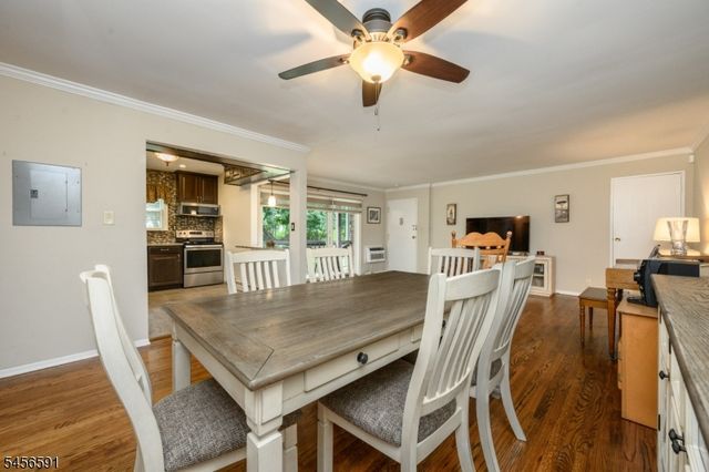 18 Deanna Dr 47, Hillsborough Twp., NJ 08844