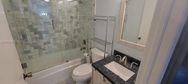 8545 NW 140th Street 1101, Miami Lakes, FL 33016