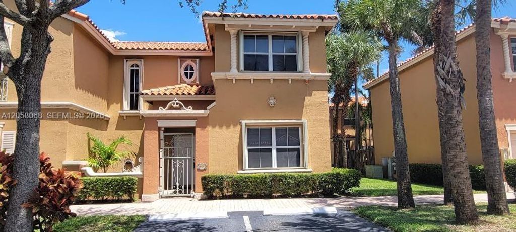 8545 NW 140th Street 1101, Miami Lakes, FL 33016