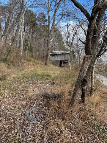 2647 Taylor School Road, London, KY 40741