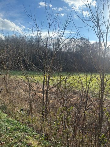 2647 Taylor School Road, London, KY 40741