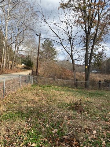 2647 Taylor School Road, London, KY 40741