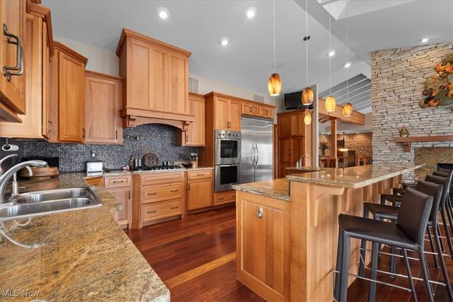 26436 State Route 7, Marietta, OH 45750