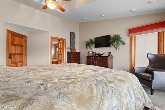 26436 State Route 7, Marietta, OH 45750