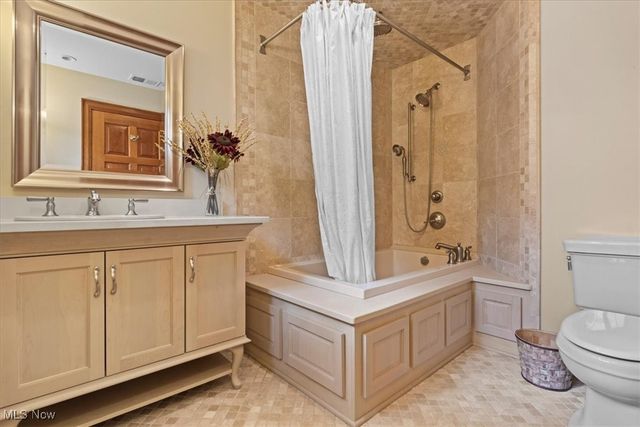 26436 State Route 7, Marietta, OH 45750