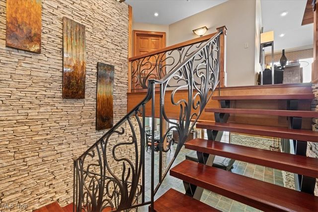 26436 State Route 7, Marietta, OH 45750