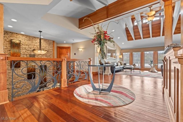 26436 State Route 7, Marietta, OH 45750