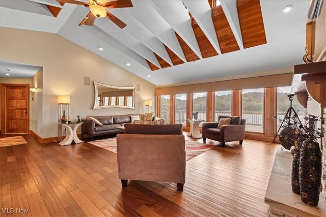 26436 State Route 7, Marietta, OH 45750