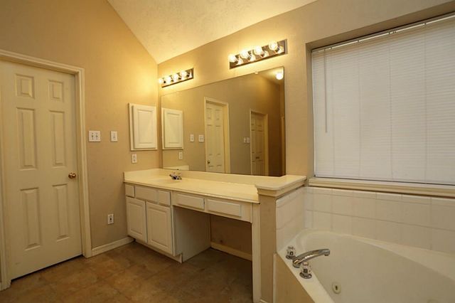 1718 Calmar Drive, Spring, TX 77386