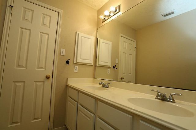 1718 Calmar Drive, Spring, TX 77386