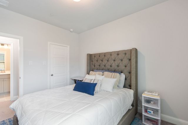 1899 Melinda Lane, Farmers Branch, TX 75234