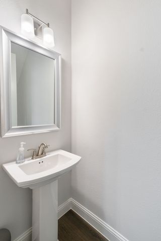 1899 Melinda Lane, Farmers Branch, TX 75234